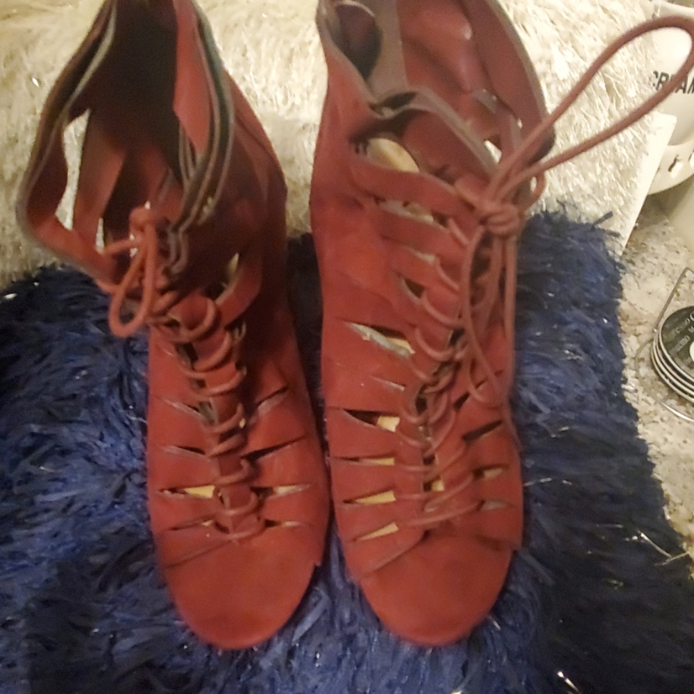 Burgundy show stopper open toe heels.